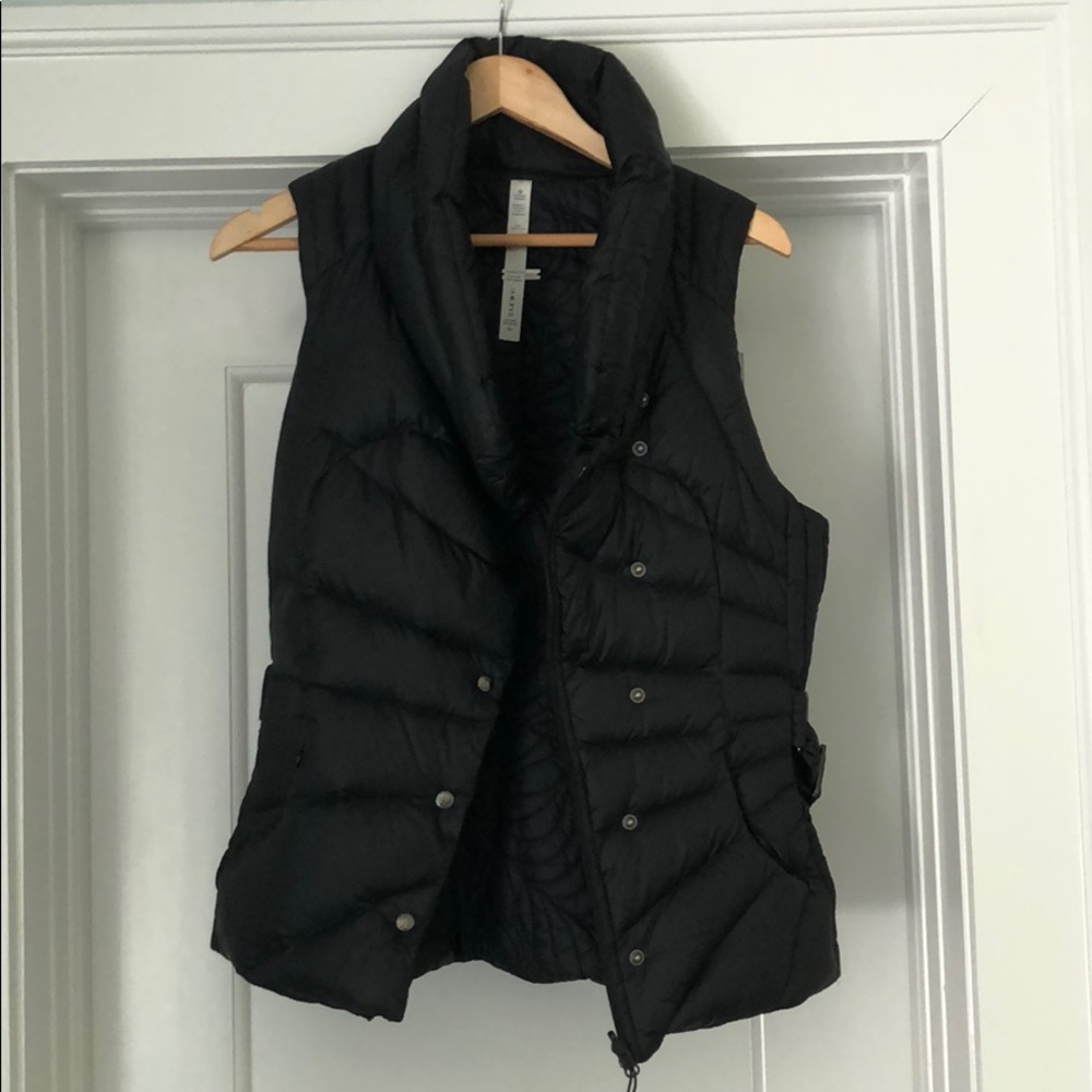 Lulu lemon down vest